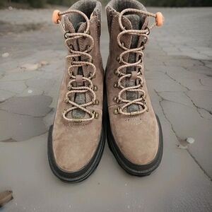 NWOB Lucky Brand Eavan Lace Up Combat Boots Falcon Milled Nubuck Leather 8M